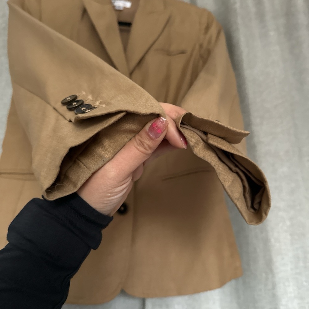 Isaac Mizrahi Tan Camel Colored blazer size 6 - Picture 5 of 6